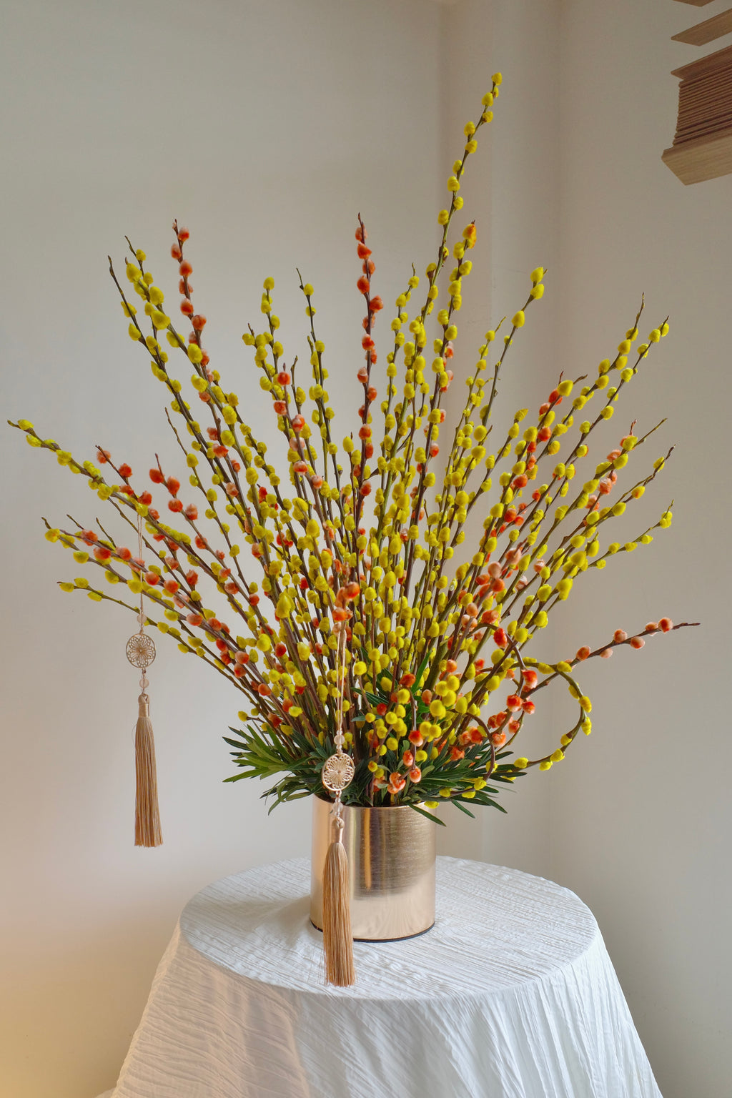 Fortune x Mandarin | Tall Pussy Willow Pot