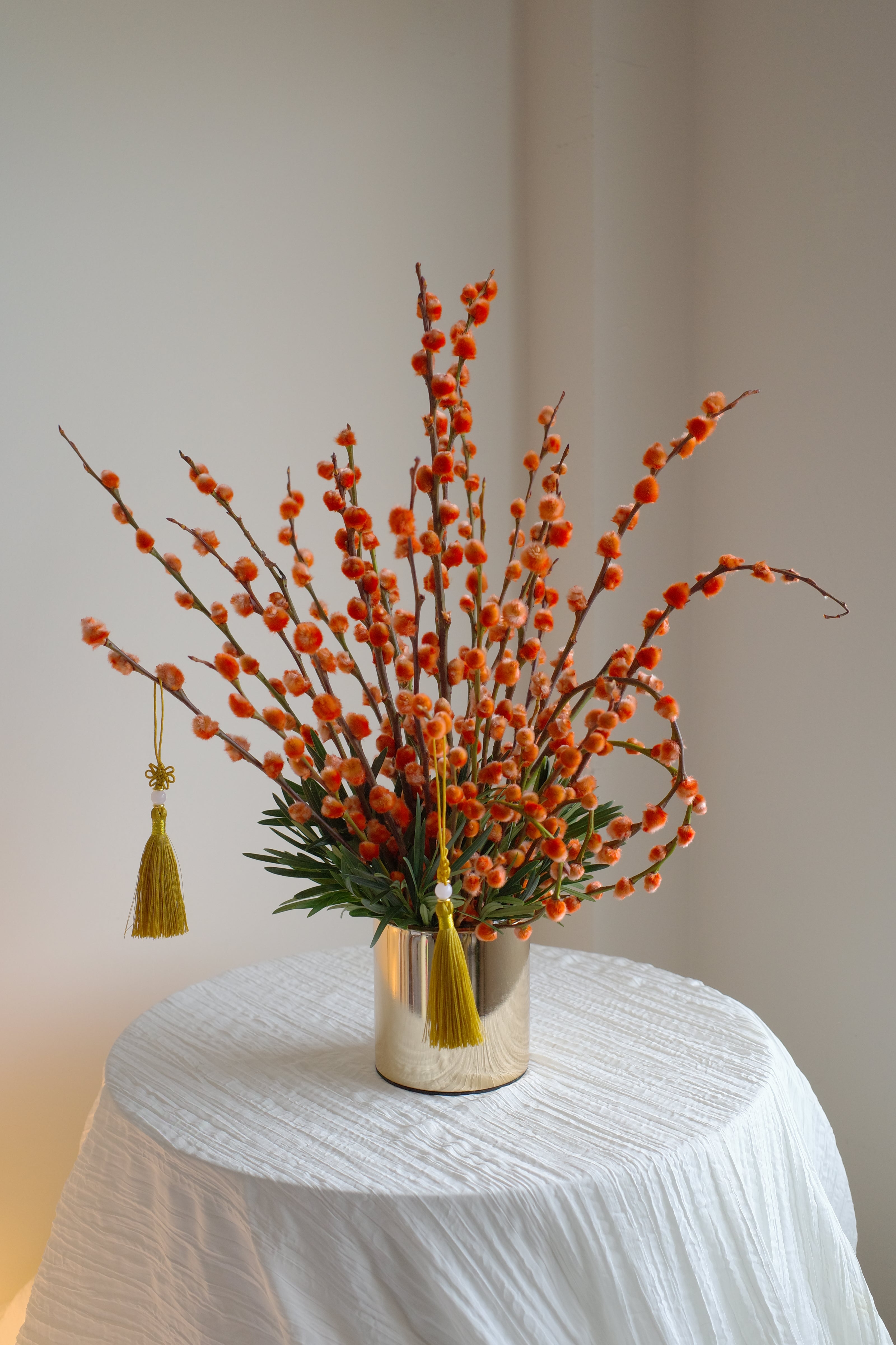 Mandarin | Petite Pussy Willow Pot