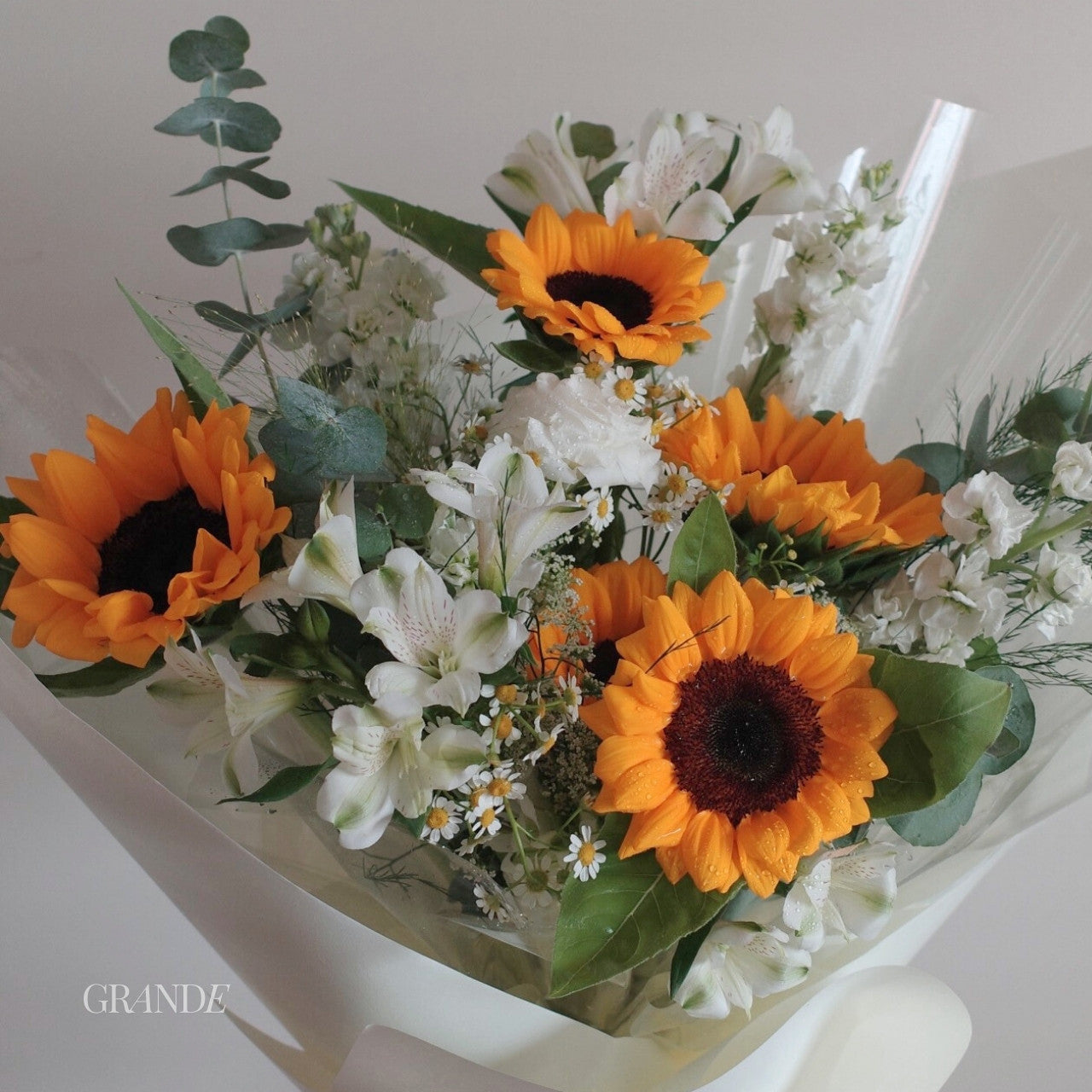 Walking on Sunshine | Wrapped Bouquet